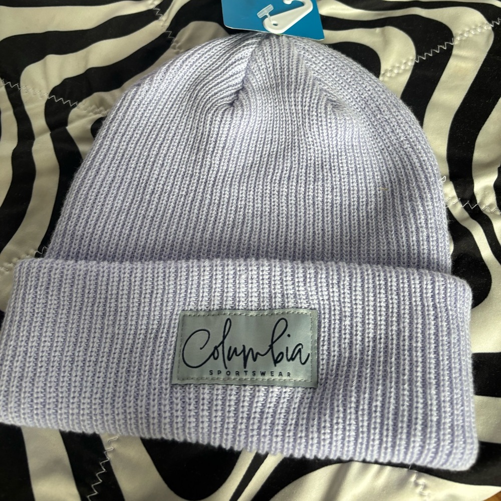 Columbia Lost Lager Recycled Beanie Snowdrift NWT Purple